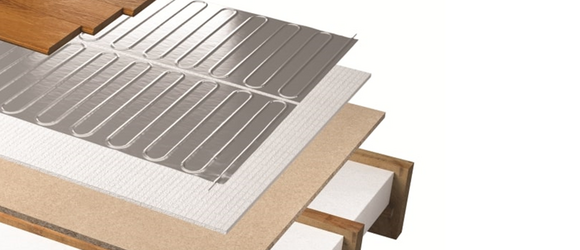 Vloerverwarming op een houten vloer